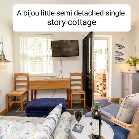 Bijou Coastal Apartment In Polperro With Hot Tub Onsite Parking Downhill Walk To Village Luaran gambar