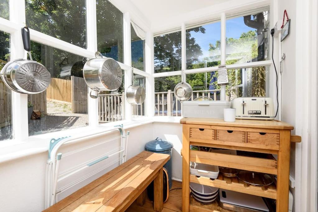 Bijou Coastal Apartment In Polperro With Hot Tub Onsite Parking Downhill Walk To Village Luaran gambar