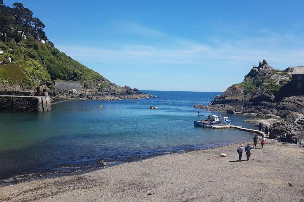 Bijou Coastal Apartment In Polperro With Hot Tub Onsite Parking Downhill Walk To Village Luaran gambar