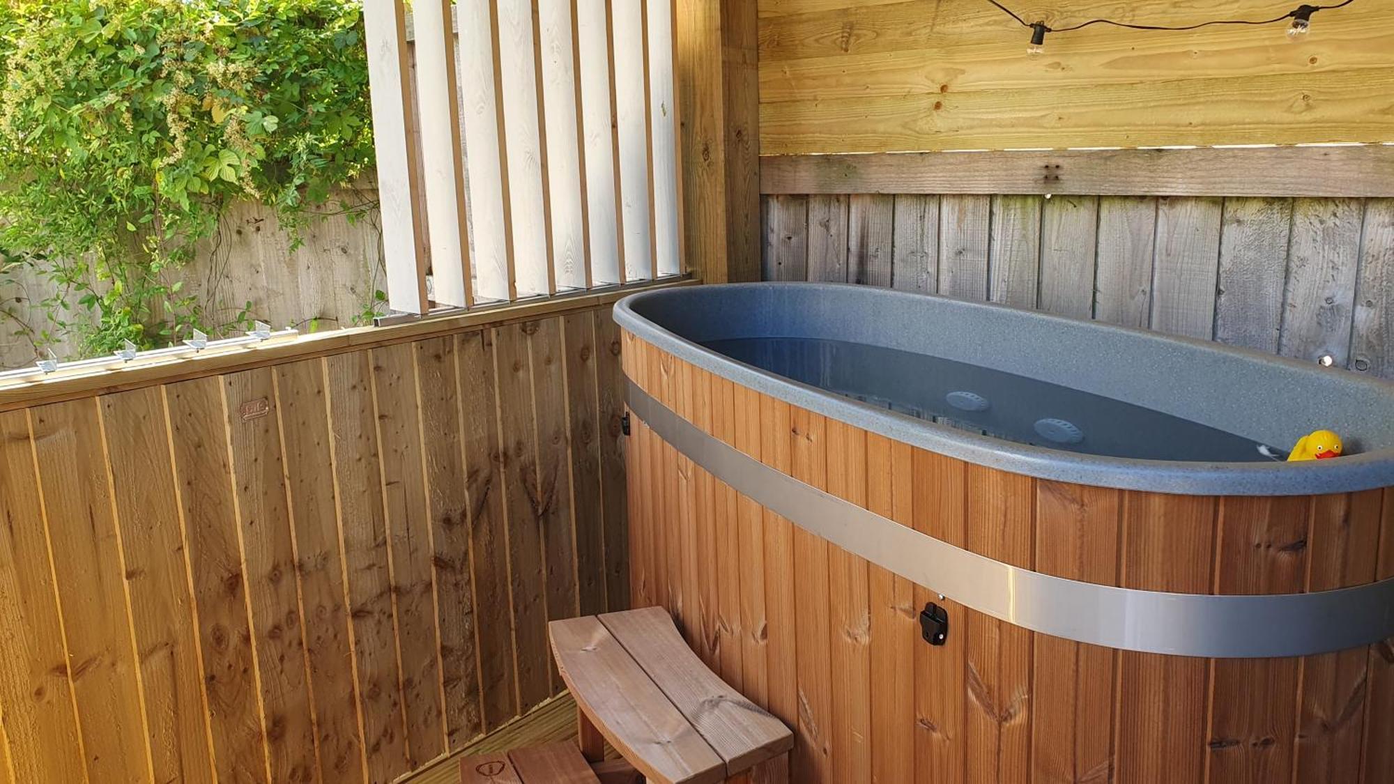 Bijou Coastal Apartment In Polperro With Hot Tub Onsite Parking Downhill Walk To Village Luaran gambar